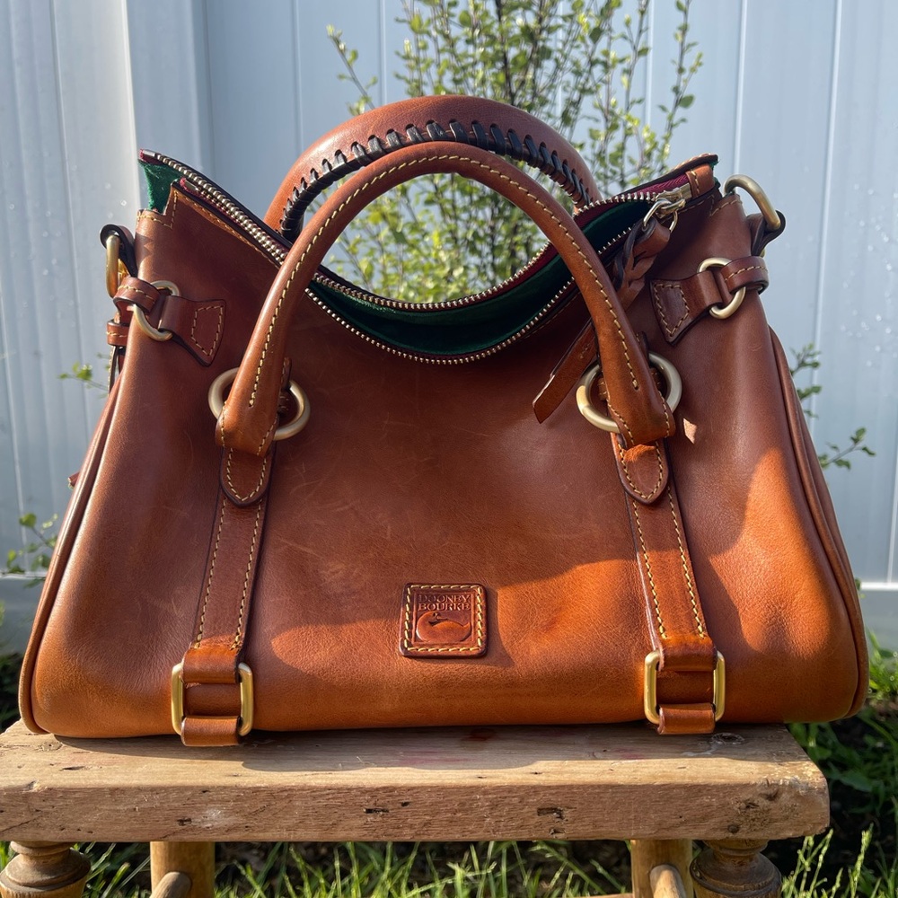 Dooney bourke Florentine leather satchel small